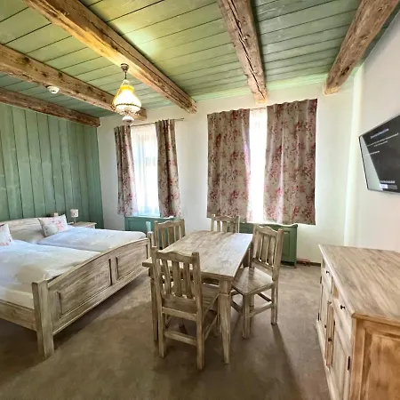 Liberta بيت ضيافة